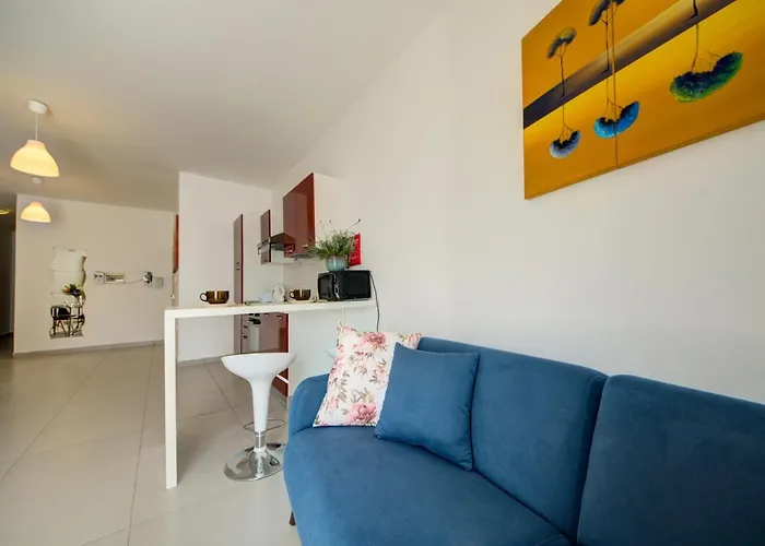 St Pauls's Bay 2 Bedroom & Penthouse Close To Promenade