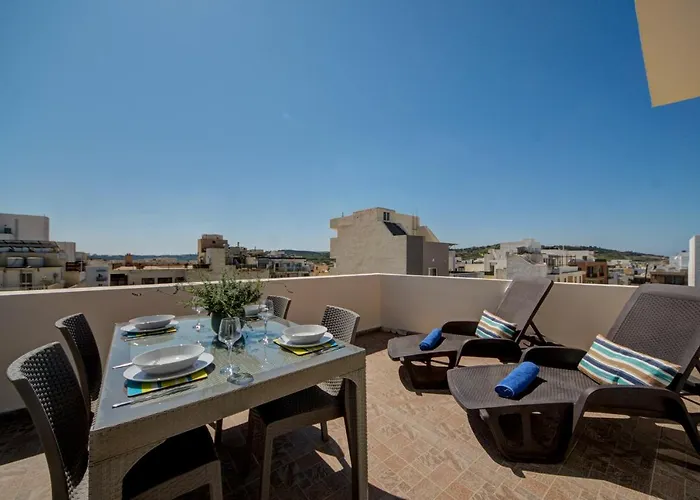 St Pauls's Bay 2 Bedroom & Penthouse Close To Promenade *